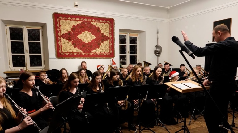 Koncert noworoczny OSP Liw zamek